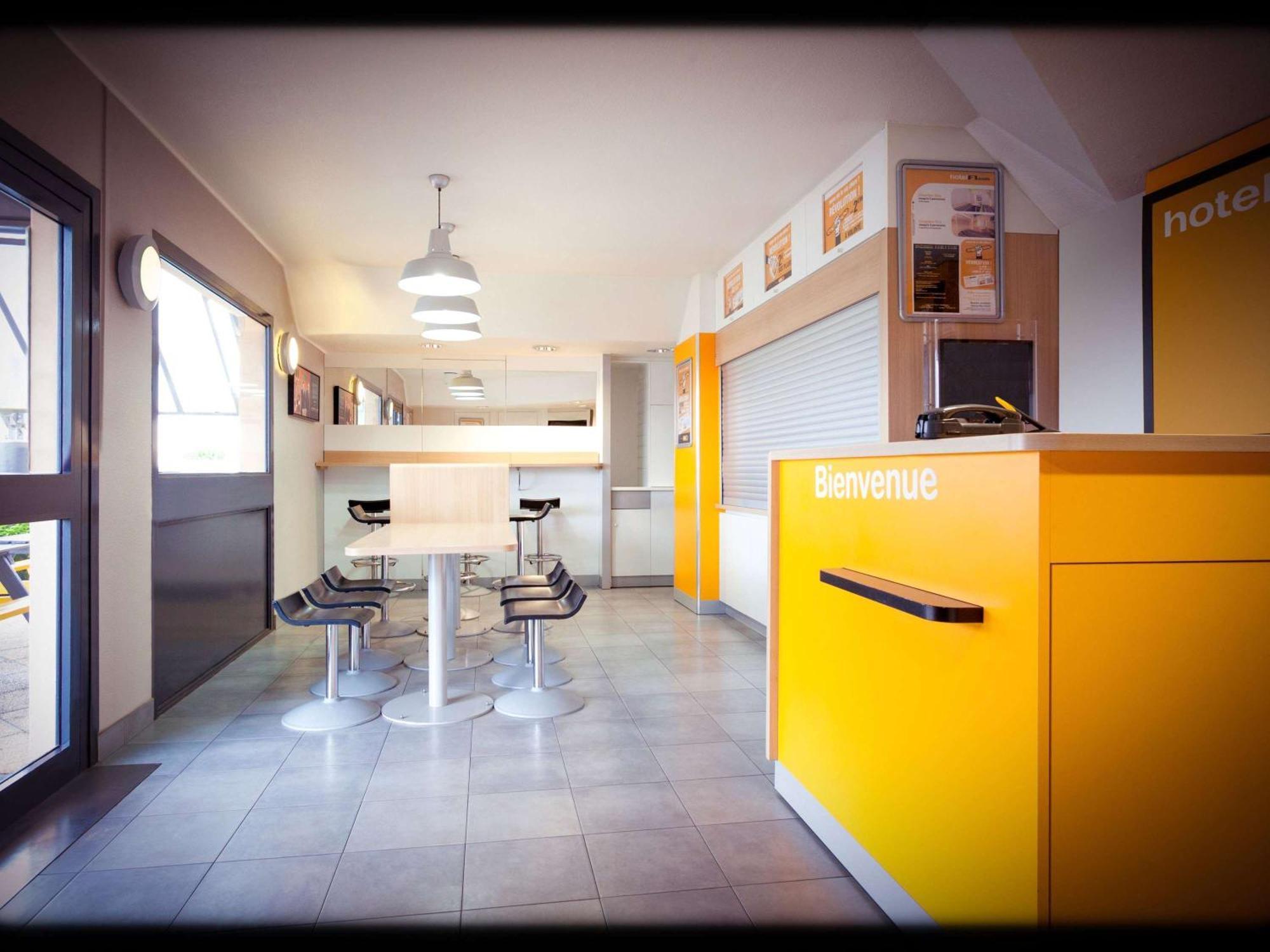 Hotelf1 Annemasse Hotel Renove Saint-Cergues Экстерьер фото